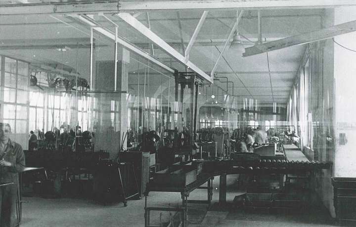 1937 Beginn der Steuerketten-Produktion