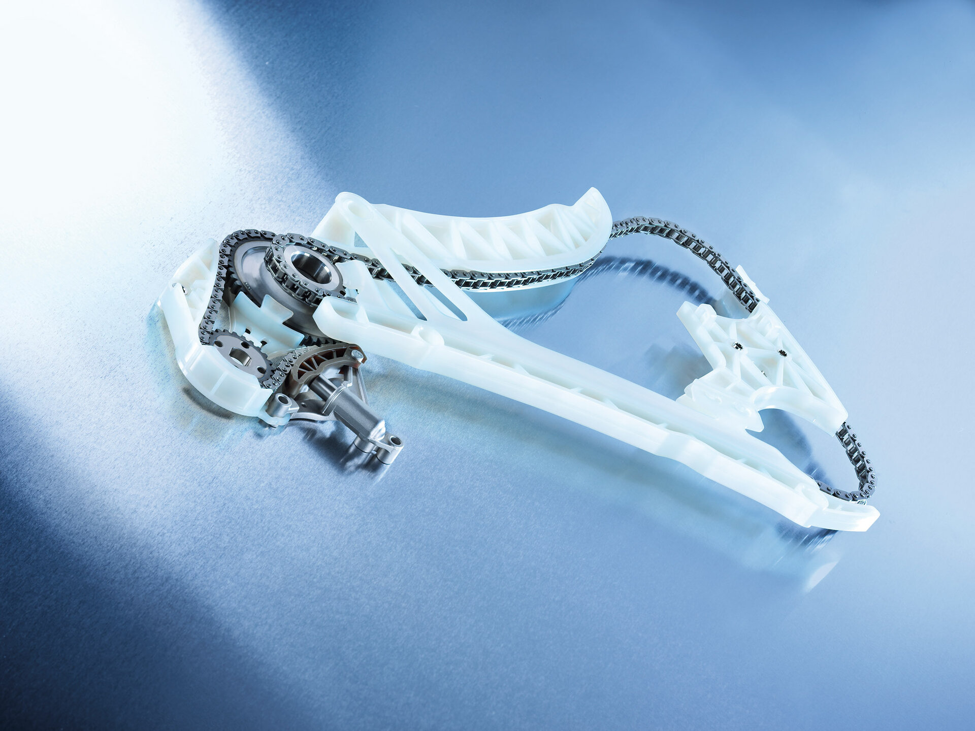 Timing drive & mass balancing drive | © iwis